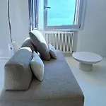 Maria *